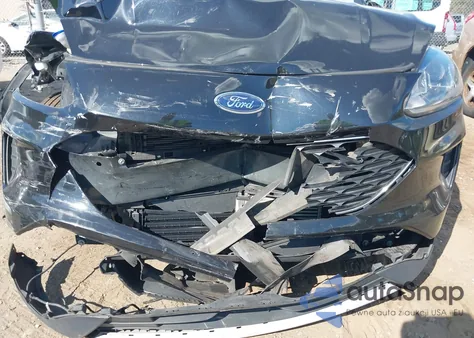 2021 Ford Escape Se z USA, uszkodzony, nr VIN 1FMCU9G6XMUA60930